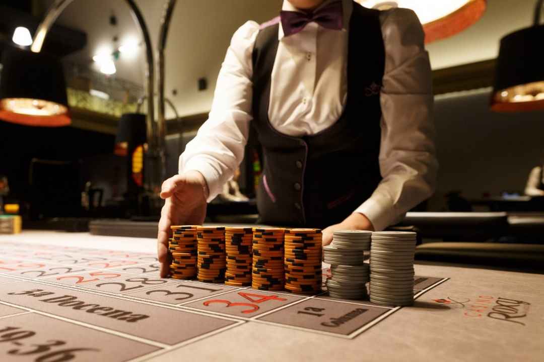 Poker là một trong những thể loại giải trí được nhiều người săn đón